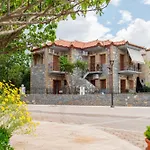 Mani Ilias