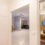Mani Ilias Daire Ayos Nikolaos