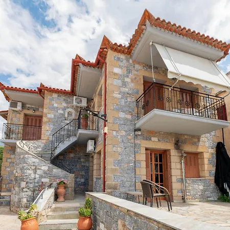 Mani Ilias * Ayos Nikolaos