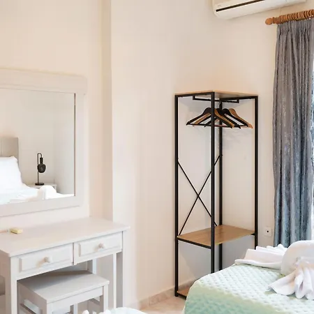 Daire Mani Ilias Ayos Nikolaos