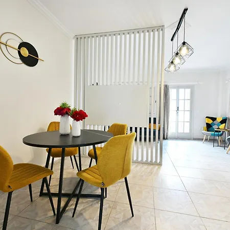 Mani Ilias Apartment *