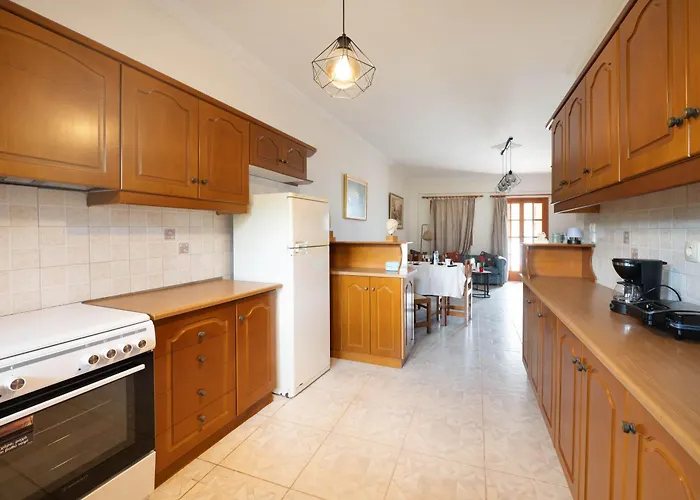 Apartment Mani Ilias *