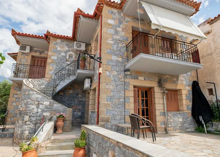 Mani Ilias Apartamento