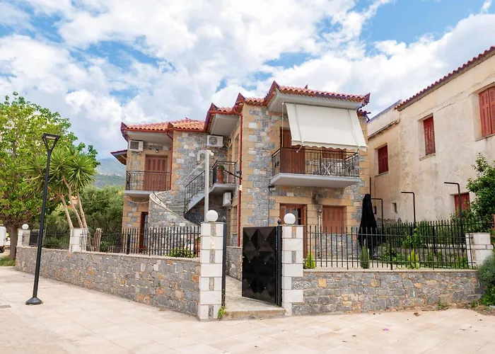 Mani Ilias * Agios Nikolaos (Mani)