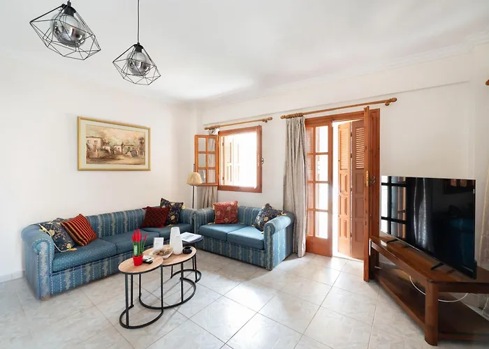 Mani Ilias Apartment *